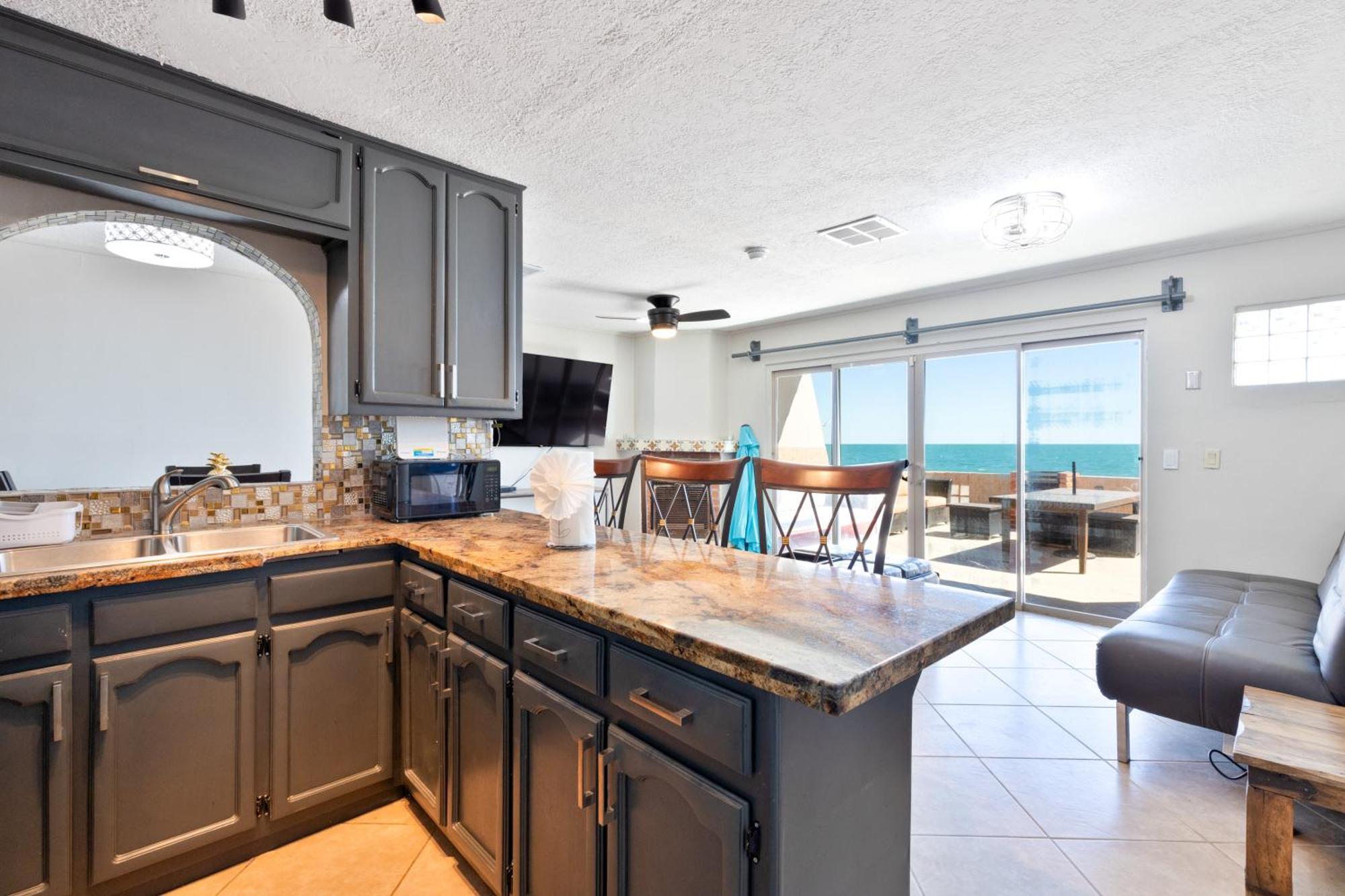 Las Brisas #8 Beachfront - On The Sand And Steps From Mannys For Tacos & Tequila Puerto Peñasco Eksteriør bilde